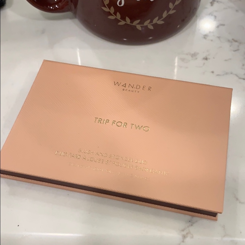 Wonder Beauty blush and blazer duo